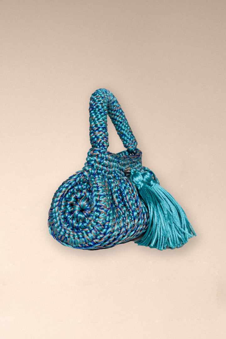 perfil de cantiga clutch en color azul